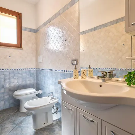 Lovely Apt Sea View & Parking - Il Lupo Affitta Appartamento
