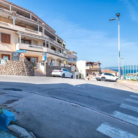 Lovely Apt Sea View & Parking - Il Lupo Affitta *
