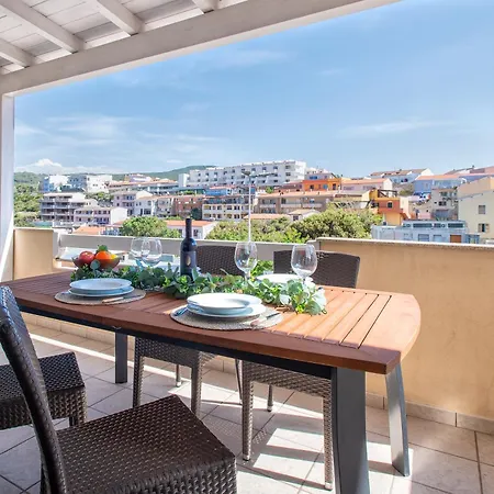 Lovely Apt Sea View & Parking - Il Lupo Affitta