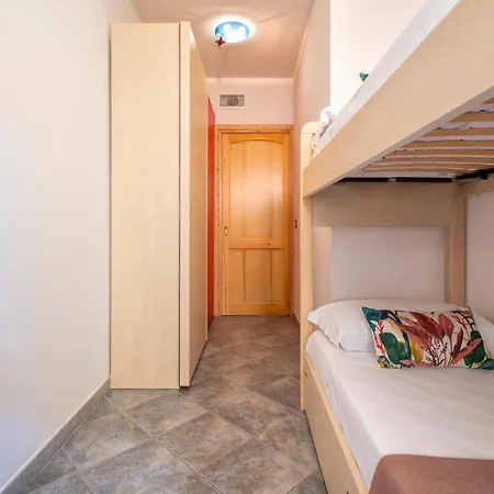 Lovely Apt Sea View & Parking - Il Lupo Affitta Apartment
