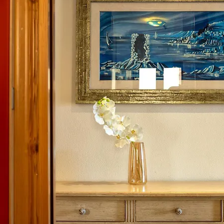 Lovely Apt Sea View & Parking - Il Lupo Affitta Apartment *